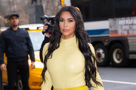 ashten g|Christina Ashten Gourkani: Doppelgängerin von Kim Kardashian。